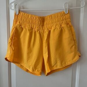 Athleta Girl Run Free 2.5” Shorts